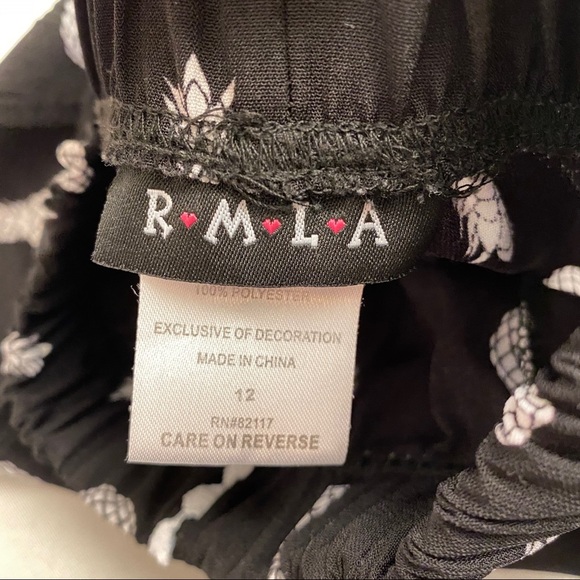 RMLA black and white pineapple shorts 12 - Picture 2 of 6